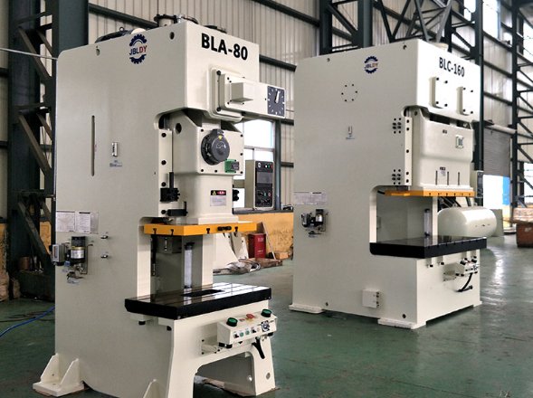 How Press Machines Power the Automotive Manufacturing Industry